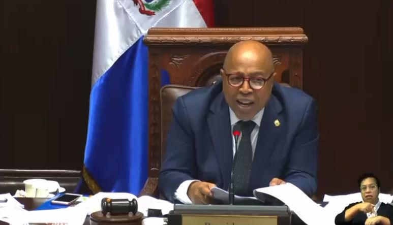 Ante crisis del sector eléctrico, Diputados envían a comisión especial proyecto para interpelar a Celso Marranzini